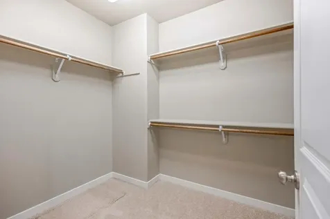 2510 NW Hemlock Way Redmond OR 97756