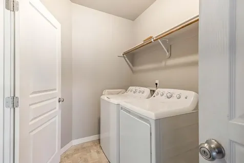 2510 NW Hemlock Way Redmond OR 97756