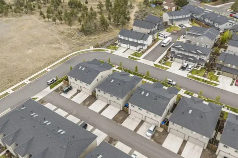 2366 NE Victor Place Bend OR 97701
