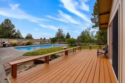 501 NW 103rd Street Redmond OR 97756