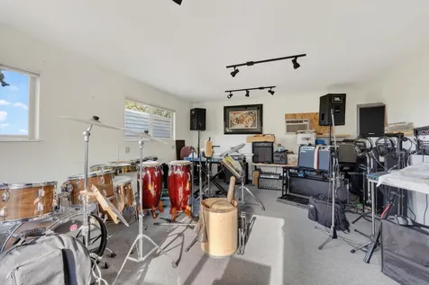 501 NW 103rd Street Redmond OR 97756
