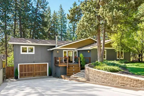 1961 SW Knoll Avenue Bend OR 97702