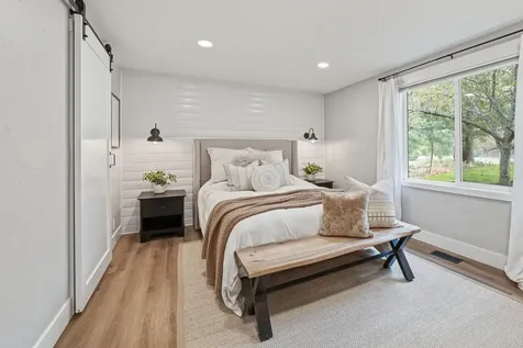 1961 SW Knoll Avenue Bend OR 97702