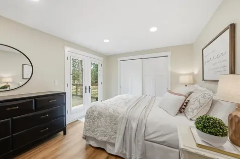 1961 SW Knoll Avenue Bend OR 97702