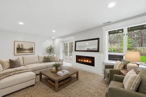 1961 SW Knoll Avenue Bend OR 97702