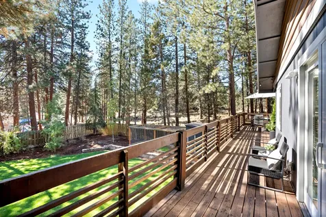 1961 SW Knoll Avenue Bend OR 97702