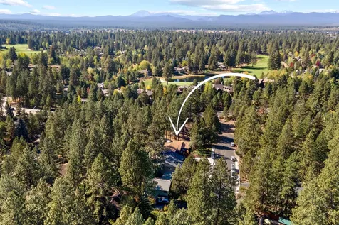 1961 SW Knoll Avenue Bend OR 97702