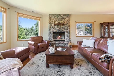 4057 NW Northcliff Bend OR 97703