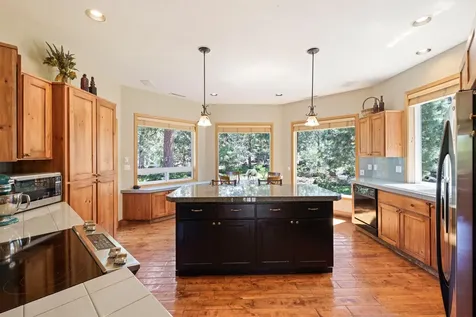 4057 NW Northcliff Bend OR 97703