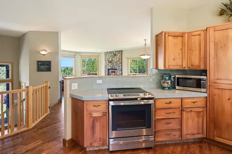 4057 NW Northcliff Bend OR 97703