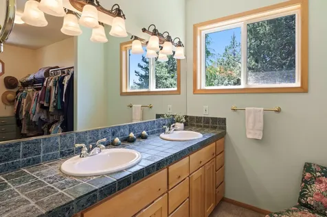 4057 NW Northcliff Bend OR 97703