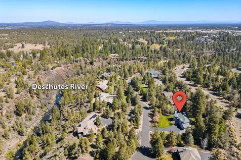4057 NW Northcliff Bend OR 97703
