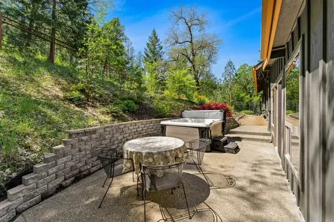 2175 Birdseye Creek Road Gold Hill OR 97525