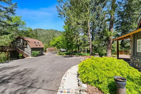2175 Birdseye Creek Road Gold Hill OR 97525