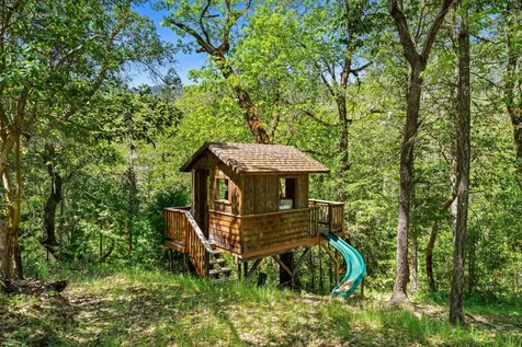 2175 Birdseye Creek Road Gold Hill OR 97525