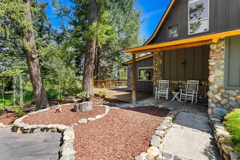 2175 Birdseye Creek Road Gold Hill OR 97525