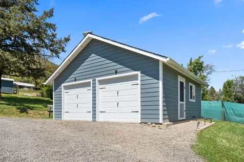 621 Sardine Creek Road Gold Hill OR 97525