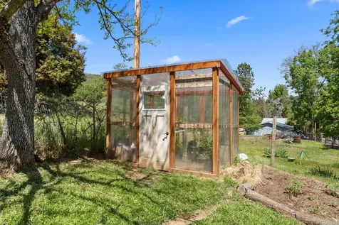 621 Sardine Creek Road Gold Hill OR 97525