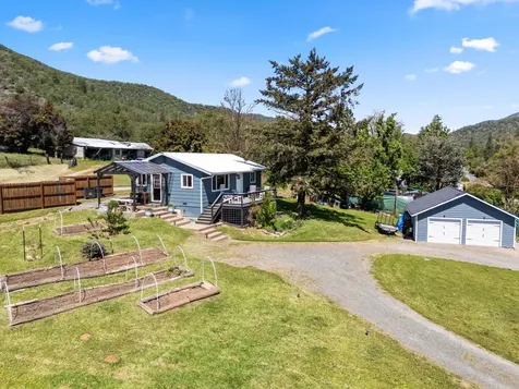 621 Sardine Creek Road Gold Hill OR 97525