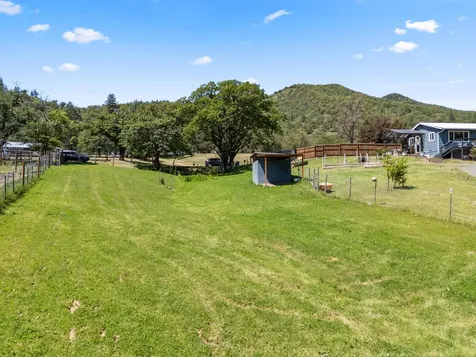 621 Sardine Creek Road Gold Hill OR 97525