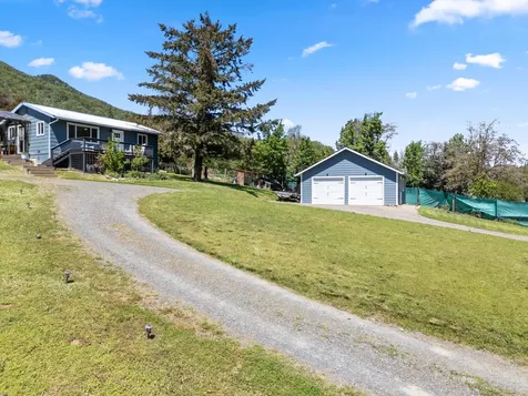 621 Sardine Creek Road Gold Hill OR 97525