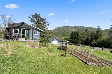 621 Sardine Creek Road Gold Hill OR 97525