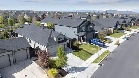 2426 NW Ivy Way Redmond OR 97756