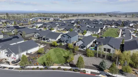 2426 NW Ivy Way Redmond OR 97756