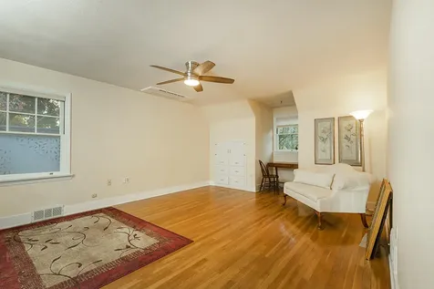 719 NW 3rd Street Grants Pass OR 97526