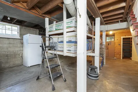 719 NW 3rd Street Grants Pass OR 97526