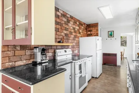 1103 Newcastle Avenue Klamath Falls OR 97601