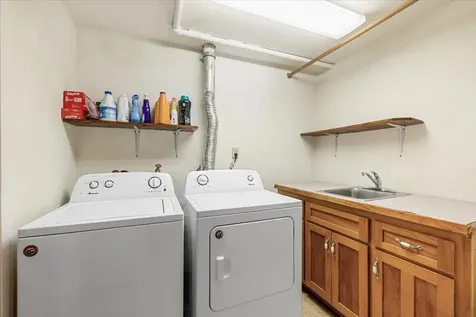1103 Newcastle Avenue Klamath Falls OR 97601