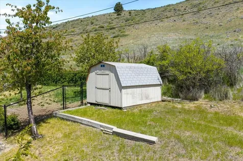 1103 Newcastle Avenue Klamath Falls OR 97601
