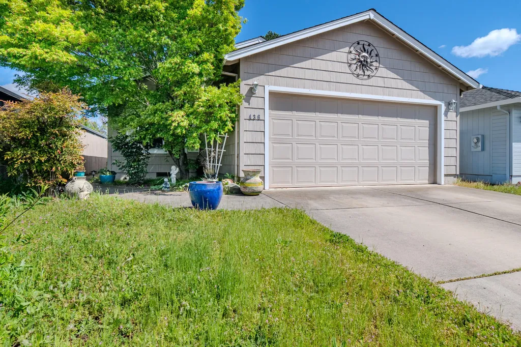 436 St Clair Way Eagle Point OR 97524