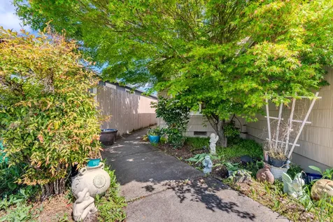 436 St Clair Way Eagle Point OR 97524