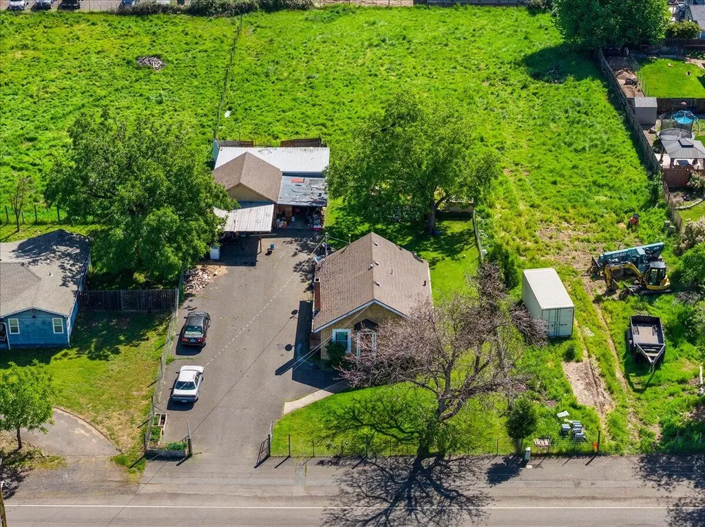 849 Cherry Street Medford OR 97501