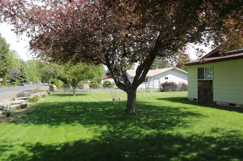 5611 Valley View Lane Klamath Falls OR 97601