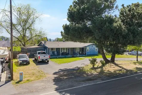 835 Cherry Street Medford OR 97501