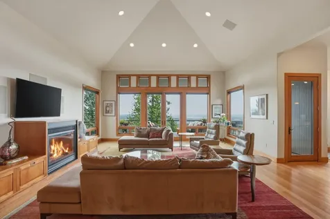 3072 NW Duffy Drive Bend OR 97703