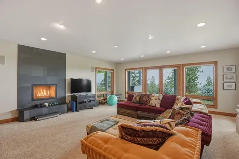 3072 NW Duffy Drive Bend OR 97703