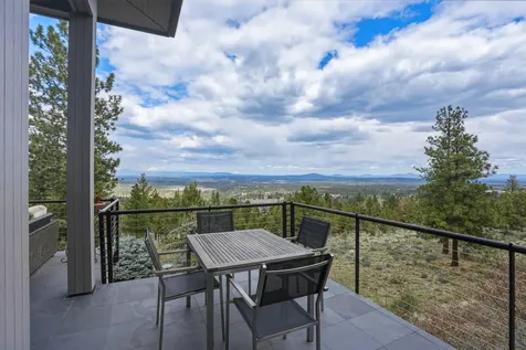 3072 NW Duffy Drive Bend OR 97703