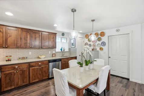 240 NW 30th Street Redmond OR 97756