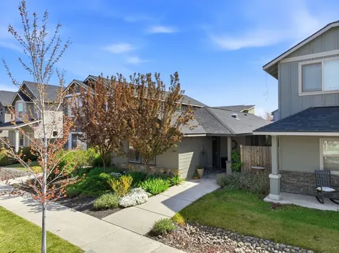 240 NW 30th Street Redmond OR 97756