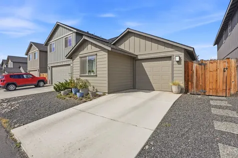 240 NW 30th Street Redmond OR 97756