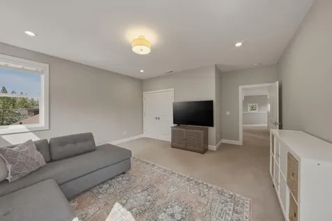 19158 NW Chiloquin Drive Bend OR 97703