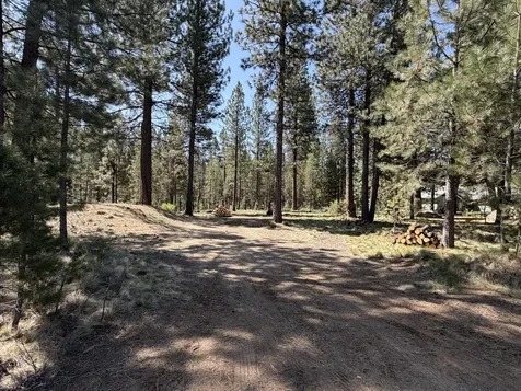 17019 Upland Road Bend OR 97707