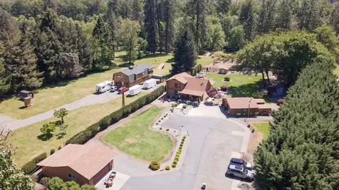 8110 New Hope Road Grants Pass OR 97527