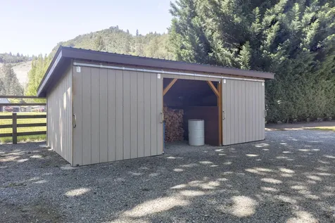 8110 New Hope Road Grants Pass OR 97527