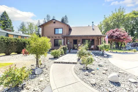 8110 New Hope Road Grants Pass OR 97527