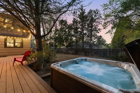 714 NE 10th Street Bend OR 97701